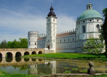 Замок Красицких в Польше